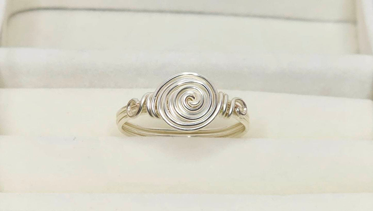 Silver Wire Rosette